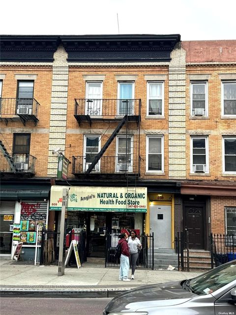 809 Rogers Avenue 5 Brooklyn NY 11226
