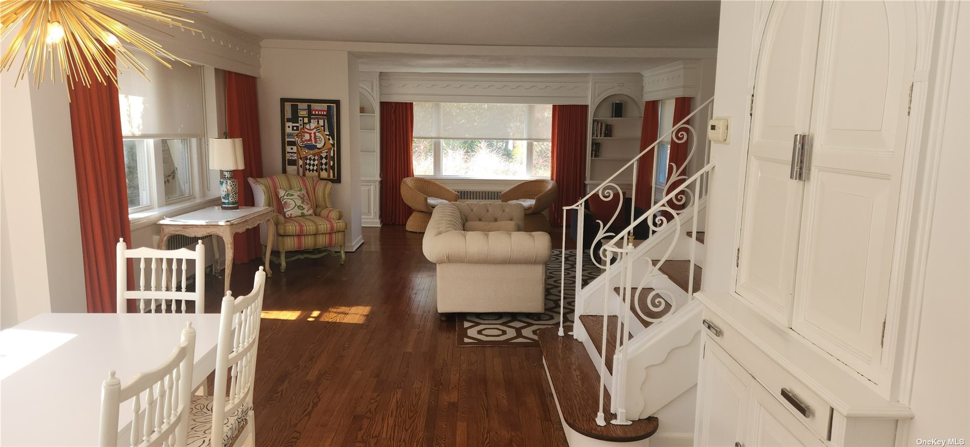 Atlantic Beach, New York 11509, United States, 4 Bedrooms Bedrooms, ,2 BathroomsBathrooms,Residential,Active,29383