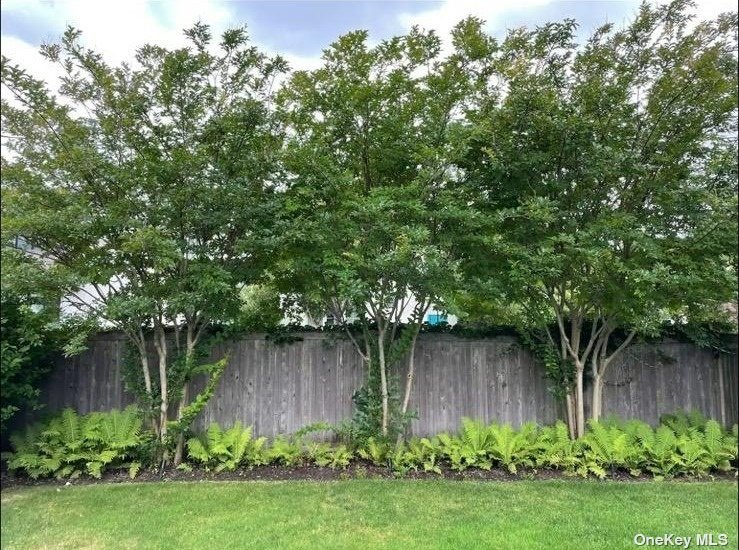 Atlantic Beach, New York 11509, United States, 4 Bedrooms Bedrooms, ,2 BathroomsBathrooms,Residential,Active,29383