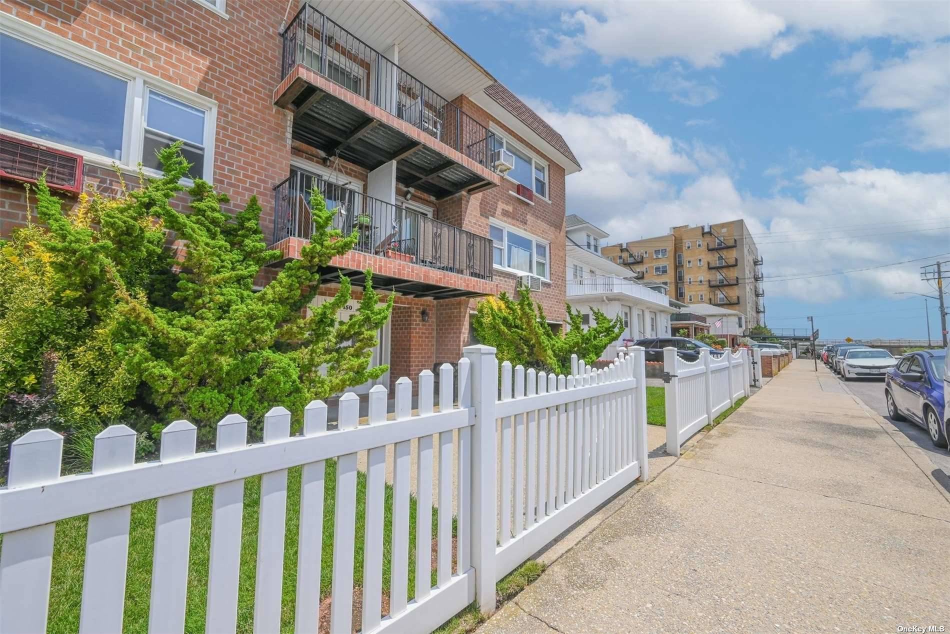 150 Beach 123rd Street #3R, Rockaway Park, New York image 24