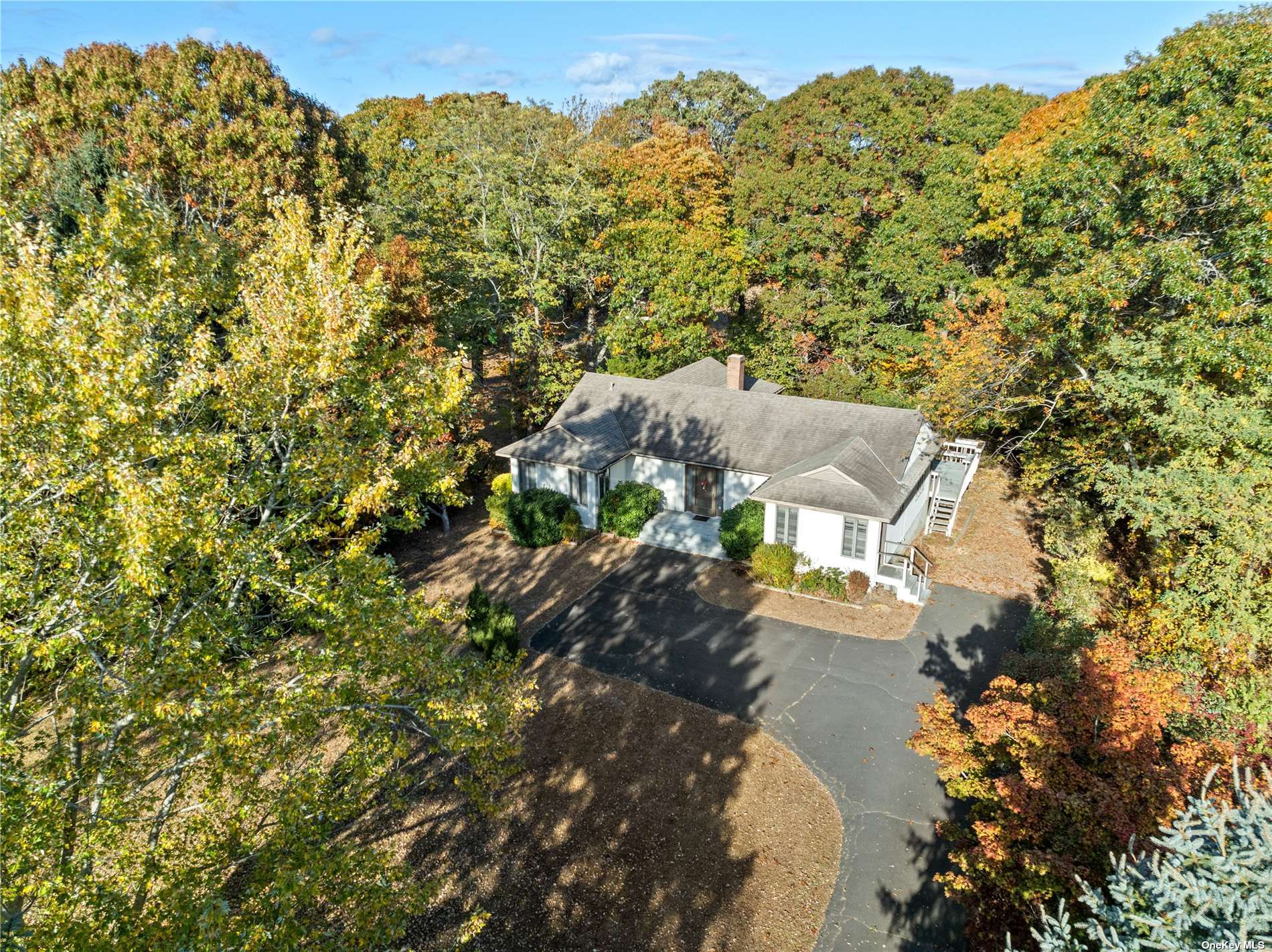 Property for Sale at 1350 Aldrich Lane, Laurel, Hamptons, NY - Bedrooms: 3 
Bathrooms: 2  - $779,000