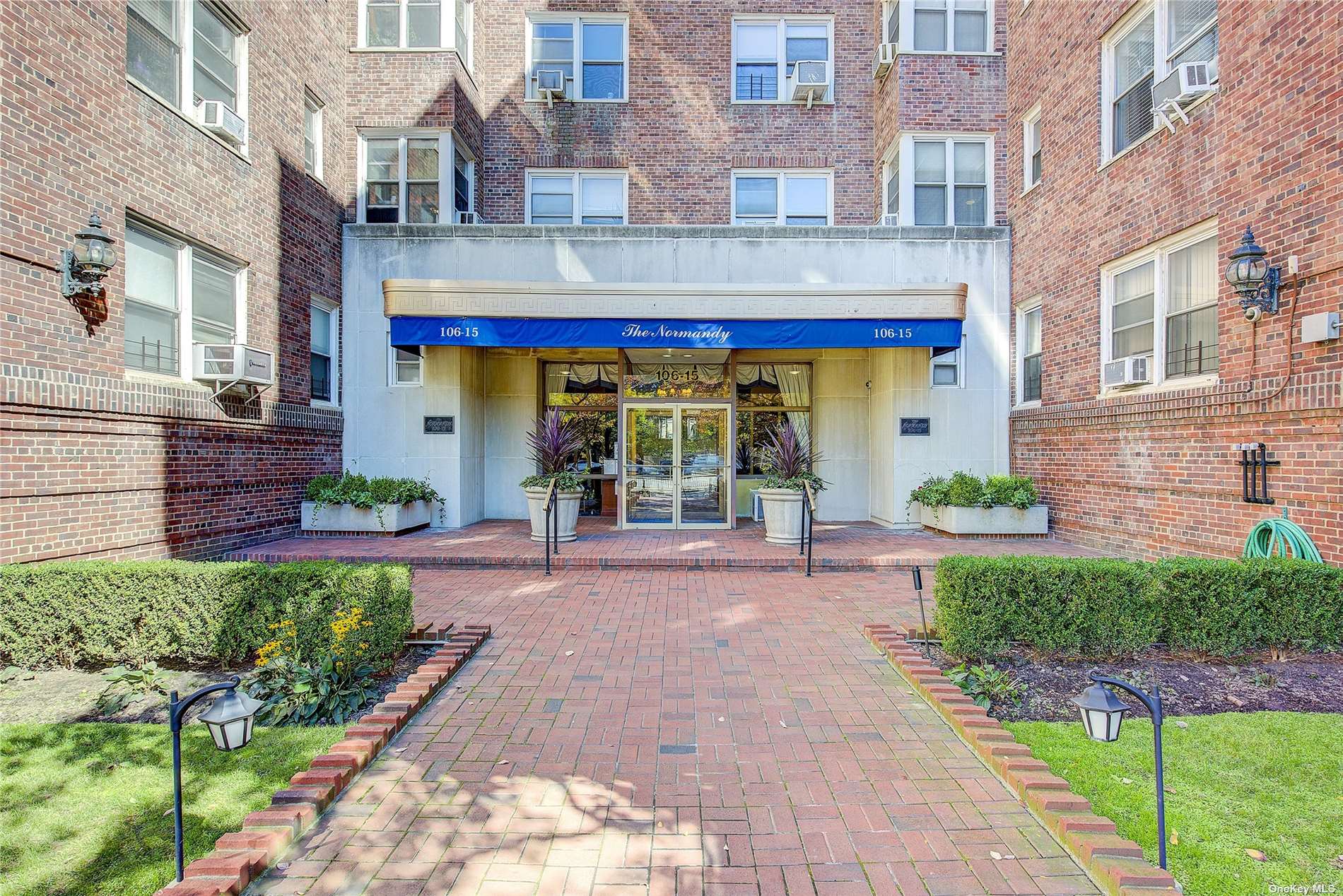 106-15 Queens Blvd Blvd #2G, Forest Hills, New York image 1