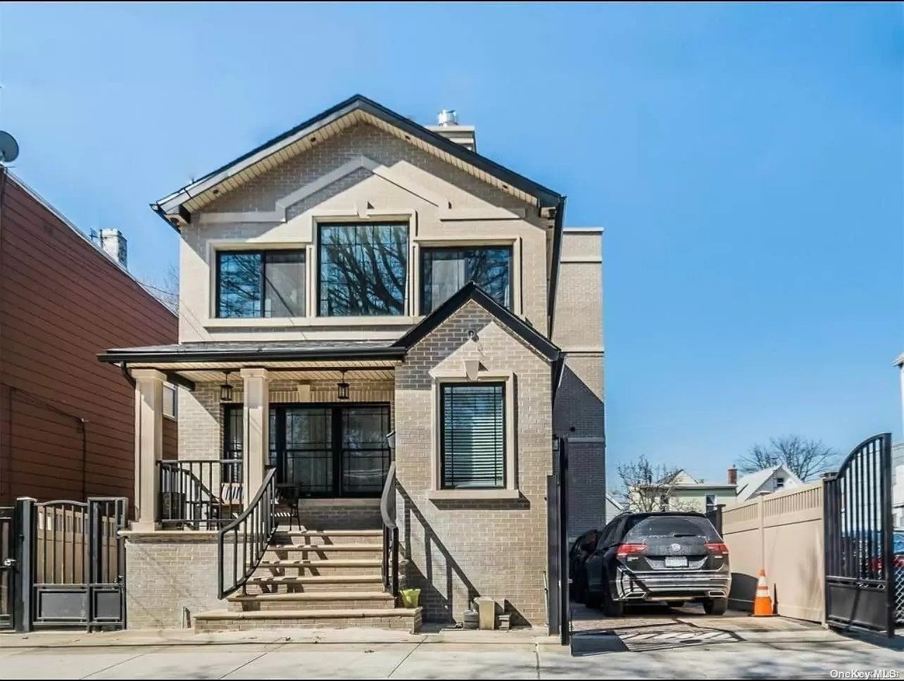 Property for Sale at 1834 120th Street, College Point, Queens, NY - Bedrooms: 6 
Bathrooms: 5 
Rooms: 13  - $1,990,000