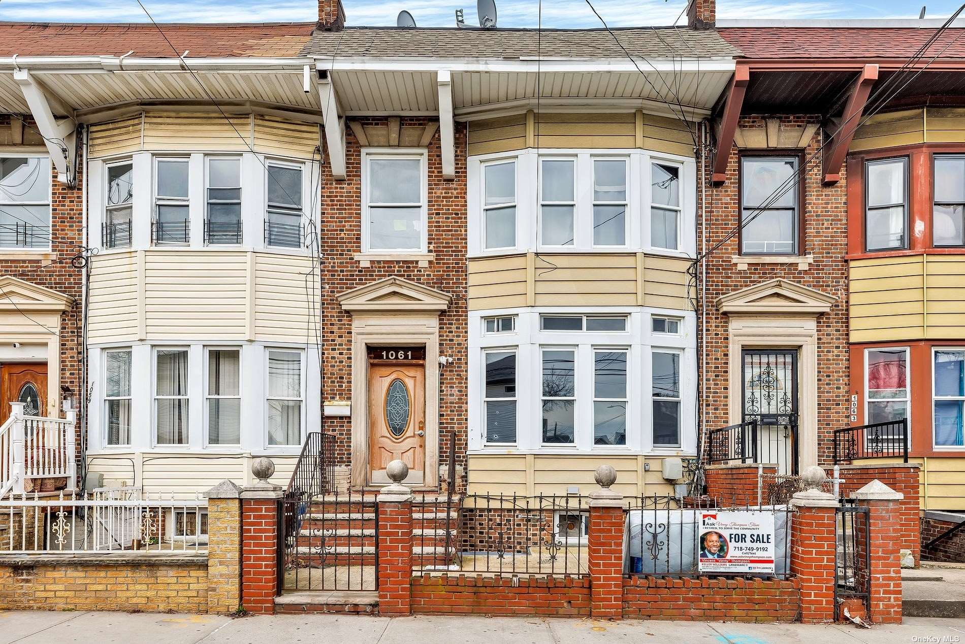 Property for Sale at 1061 Mcbride Street, Far Rockaway, Queens, NY - Bedrooms: 8 
Bathrooms: 2 
Rooms: 13  - $679,777