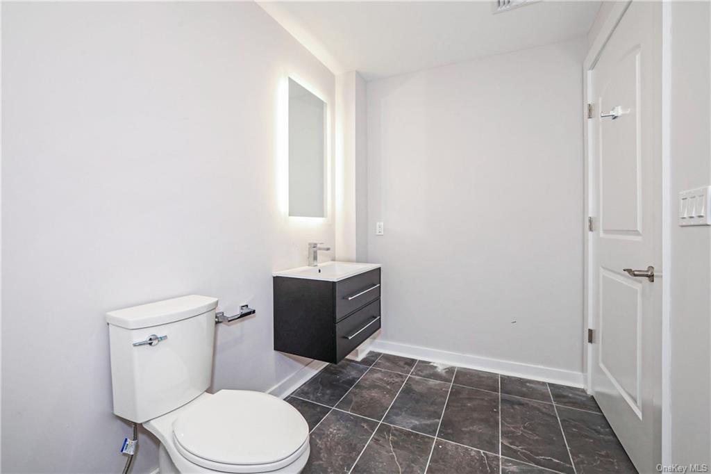 Hawthorne, New York 10532, United States, ,Commercial,Active,15495