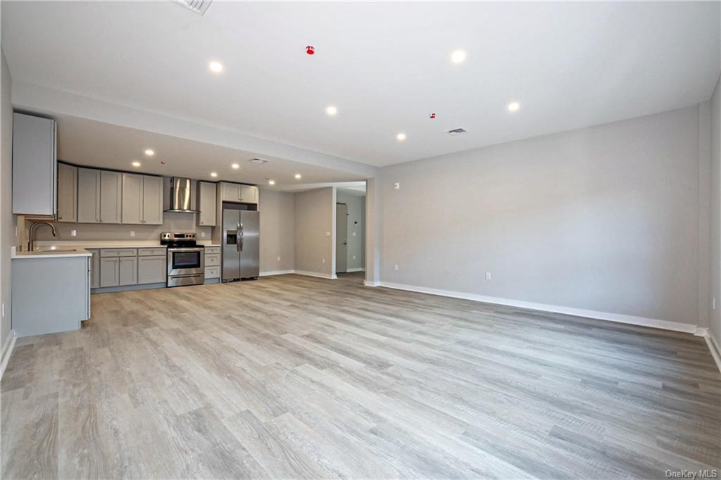 Hawthorne, New York 10532, United States, ,Commercial,Active,15495