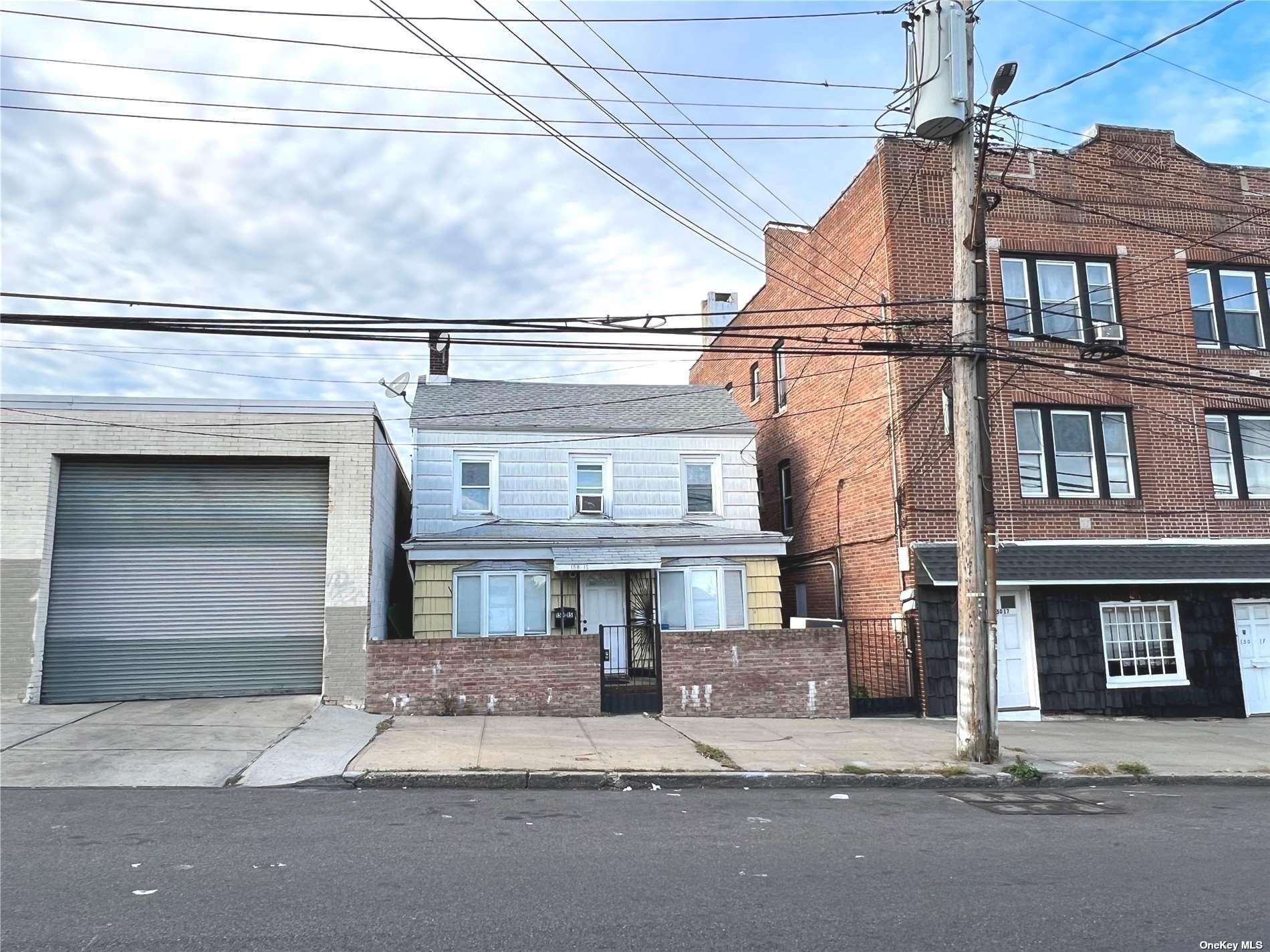 Property for Sale at 15015 12th Road, Whitestone, Queens, NY - Bedrooms: 4 
Bathrooms: 2 
Rooms: 6  - $849,888