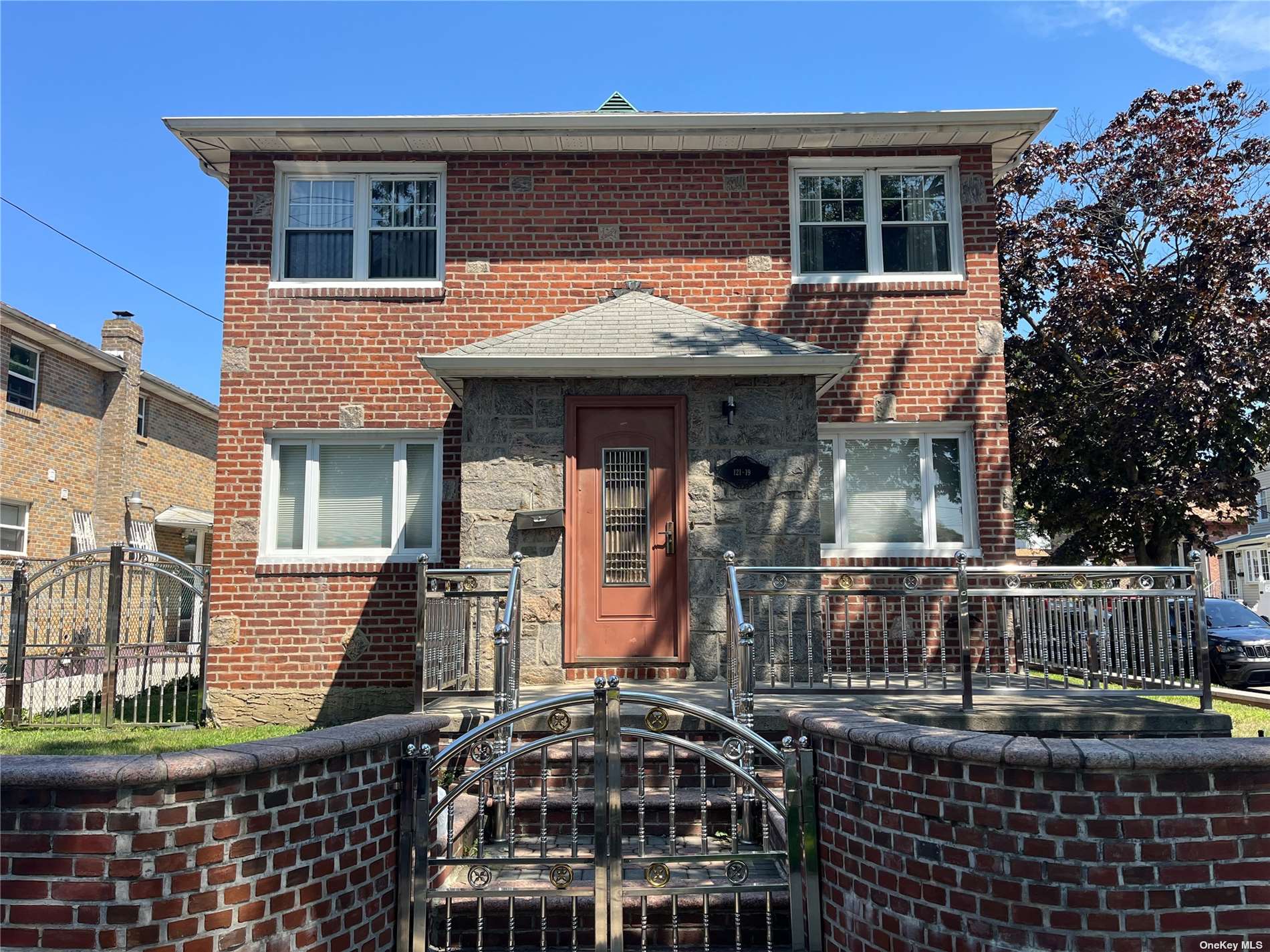 135th Avenue, South Ozone Park, Queens, NY - 6 Bedrooms  
3 Bathrooms - 