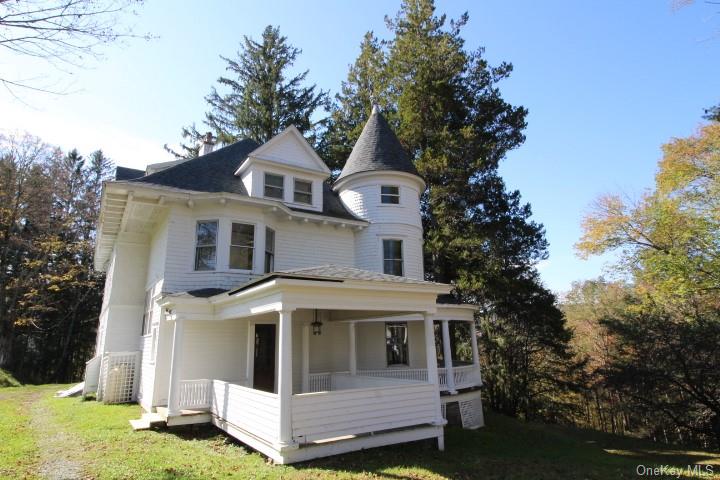 766 Hessinger Lare Road, Callicoon Center, New York image 1