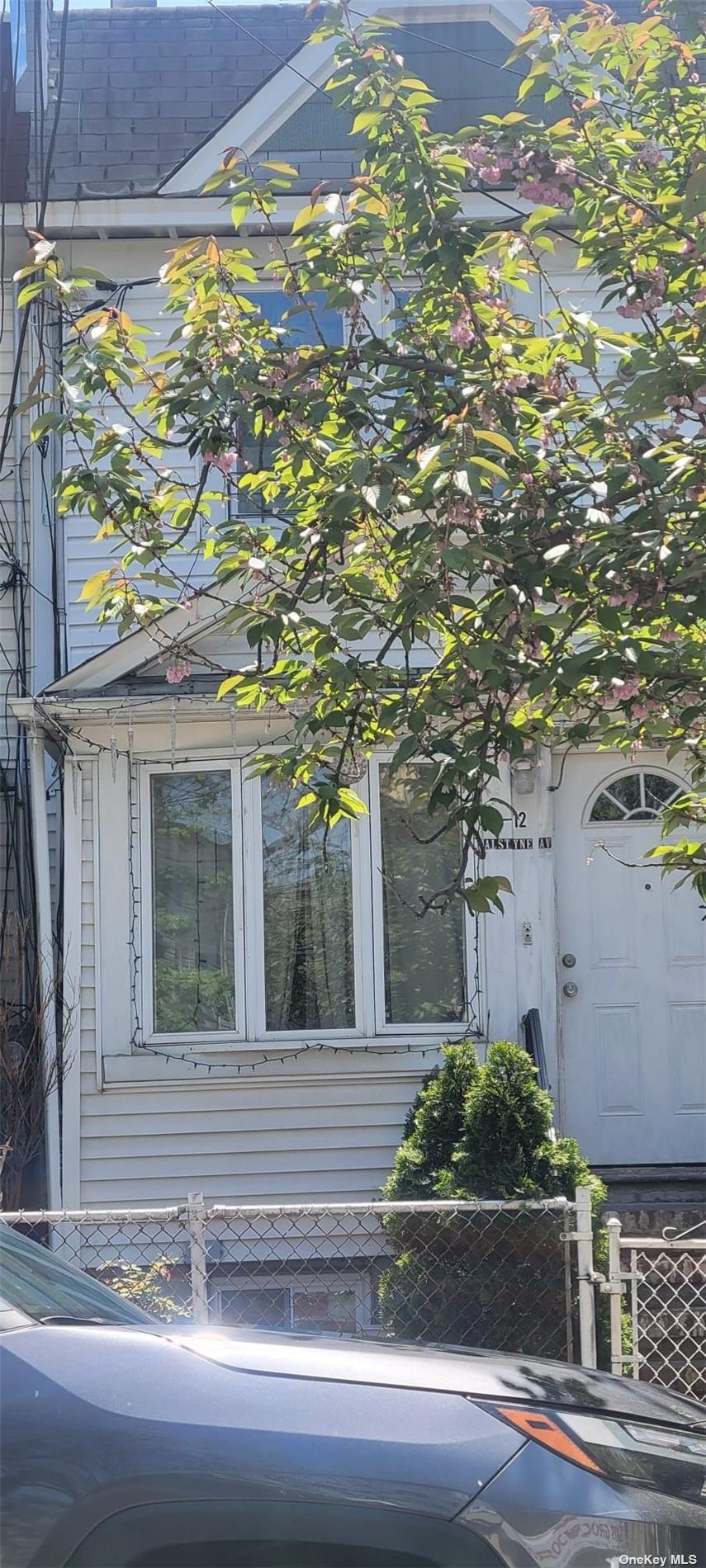 9812 Alstyne Avenue, Corona, Queens, NY - 4 Bedrooms  
2 Bathrooms  
8 Rooms - 