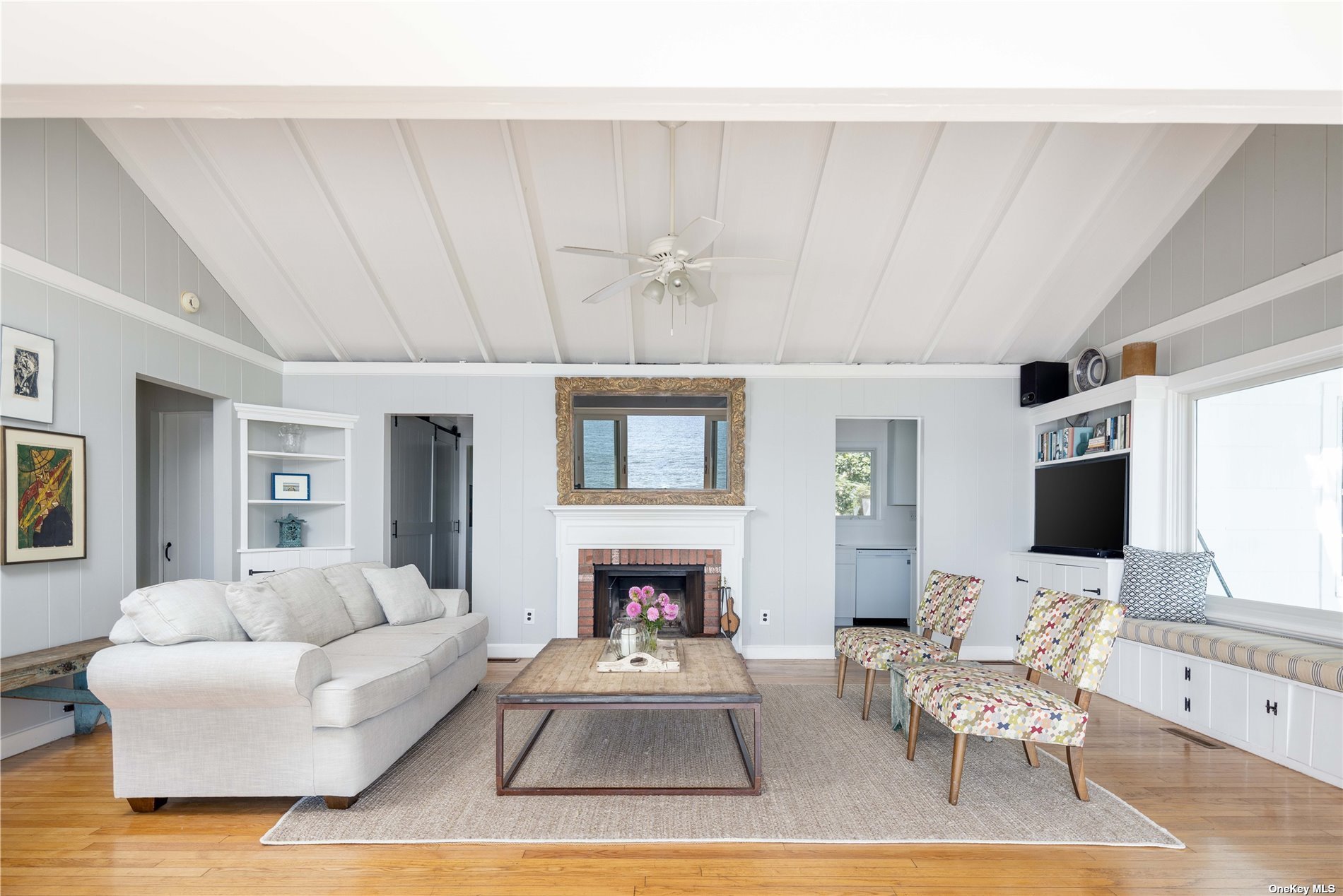 1521 Peconic Bay Boulevard, Laurel, New York image 10