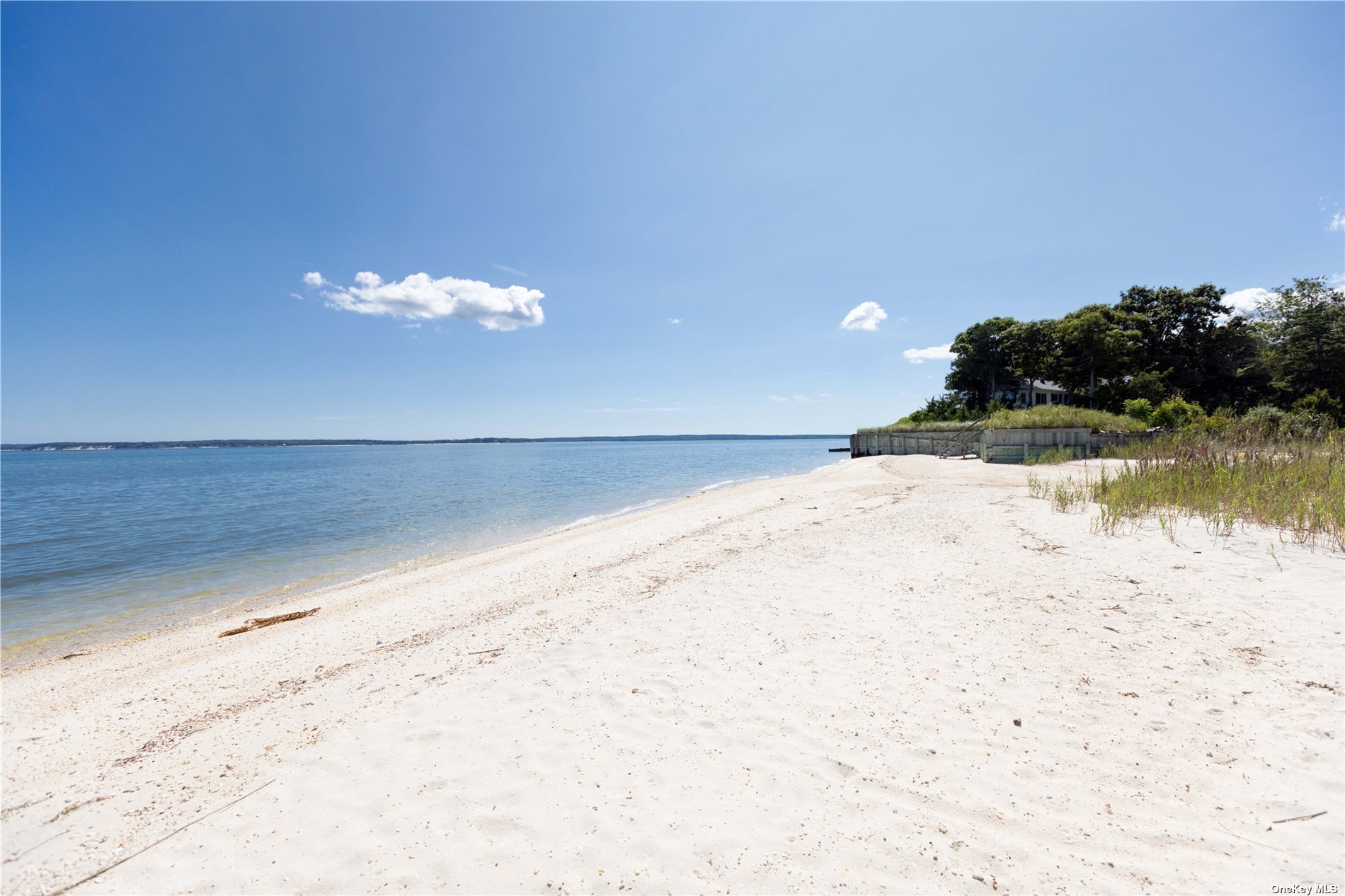 1521 Peconic Bay Boulevard, Laurel, New York image 9