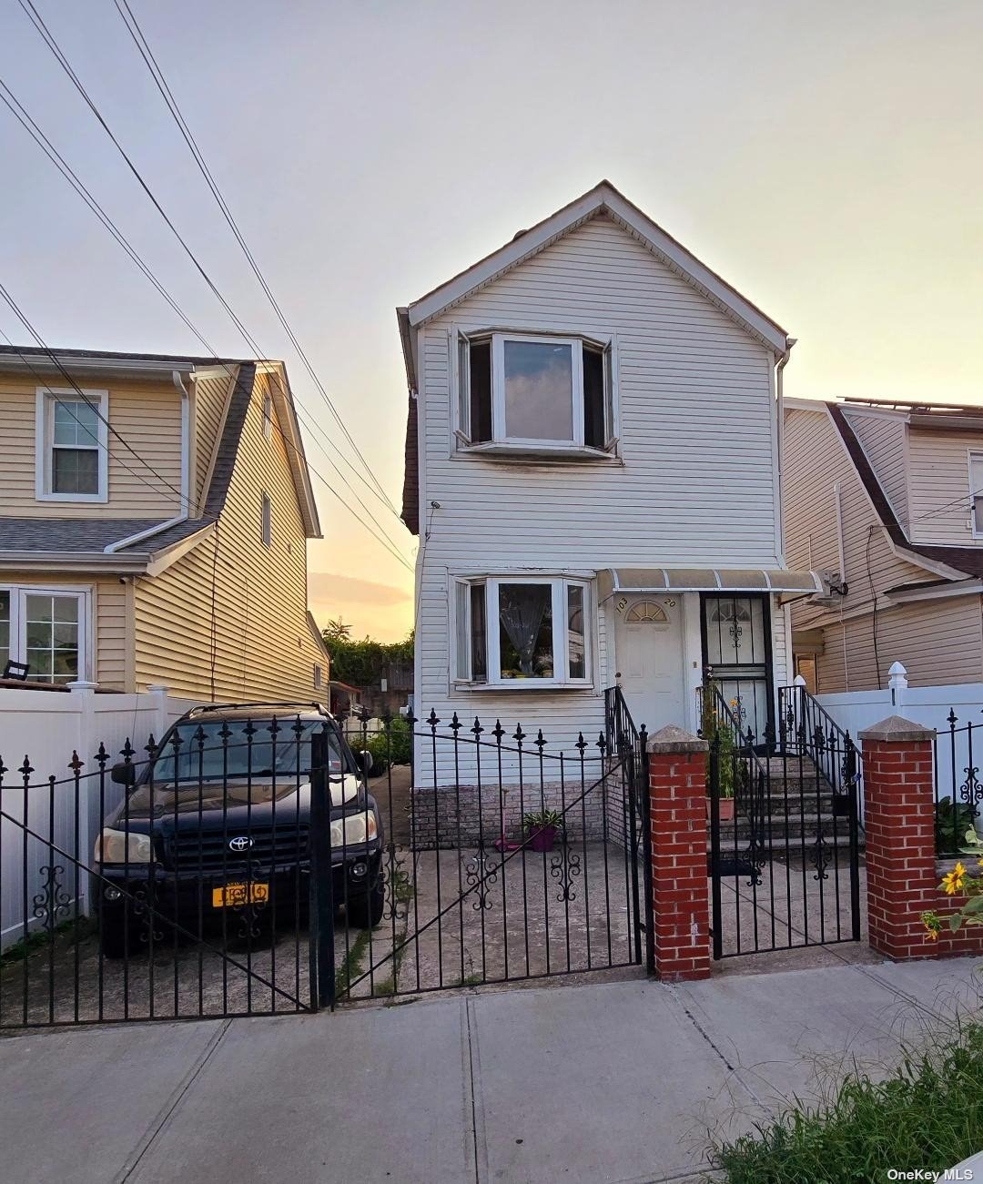 10320 168th Place, Jamaica, Queens, NY - 6 Bedrooms  
3 Bathrooms  
15 Rooms - 