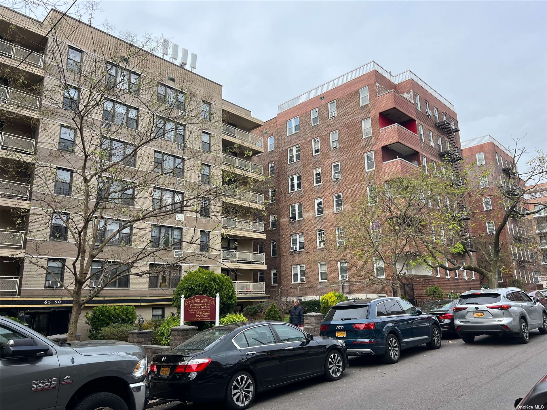 65-60 Wetherole Street #2B, Rego Park, New York image 1