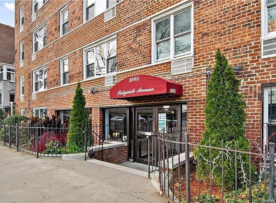 3065 Sedgwick Avenue 3E, Bronx, New York - 2 Bedrooms  
1 Bathrooms  
4 Rooms - 