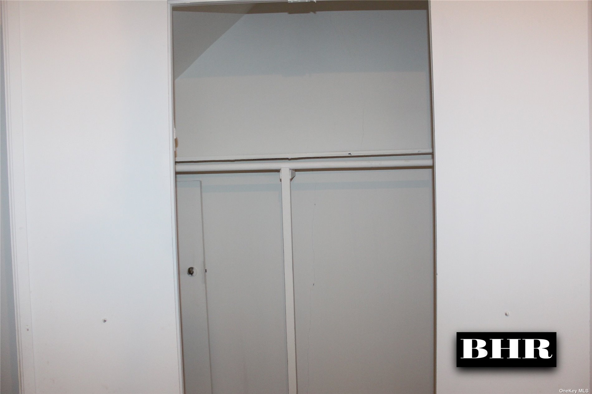 Photo 12 of 15 of 2018 E 57th Street 91D co-op property