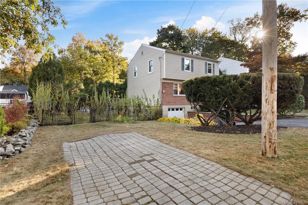 11 Holmes Avenue, Hartsdale, New York image 3