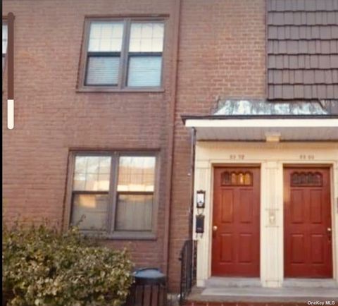 Photo of 69-92A 136 Street #A, Flushing, NY 11367 (MLS # L3519951) Photo of 69-92A 136 Street #A, Flushing, NY 11367 (MLS # L3519951)