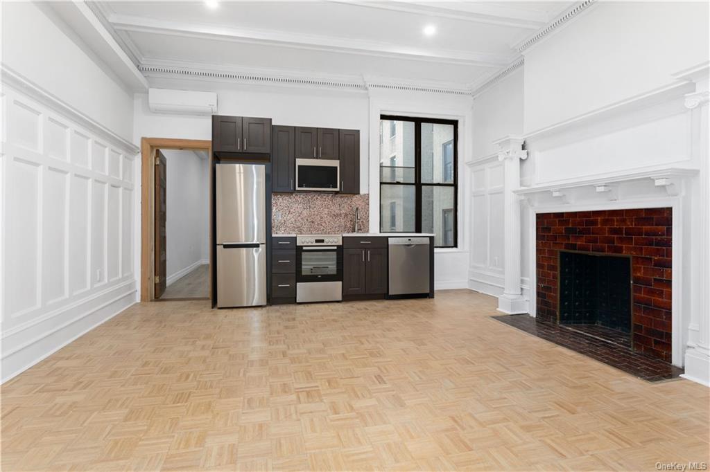 453 W 140th Street
