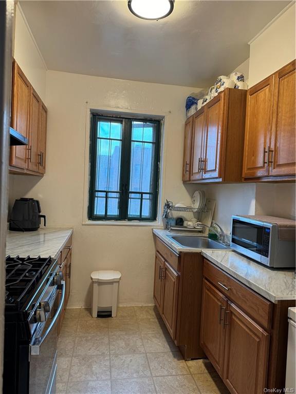 Property for Sale at 1470 West Avenue 7D, Bronx, New York - Bedrooms: 1 
Bathrooms: 1 
Rooms: 3  - $220,000