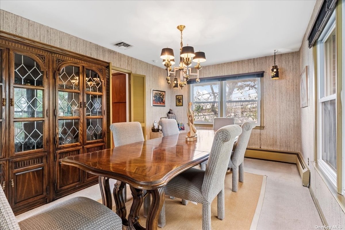 Lido Beach, New York 11561, United States, 6 Bedrooms Bedrooms, ,4 BathroomsBathrooms,Residential,Pending,87537