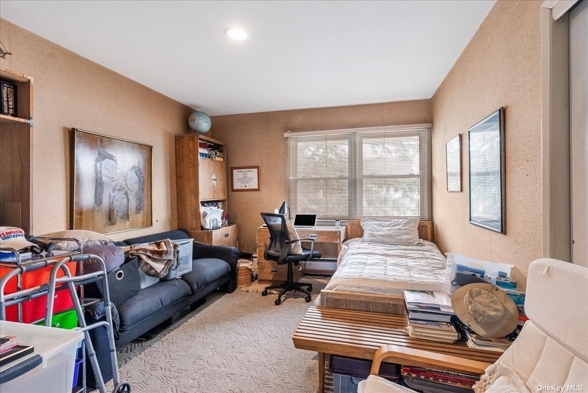 Lido Beach, New York 11561, United States, 6 Bedrooms Bedrooms, ,4 BathroomsBathrooms,Residential,Pending,87537