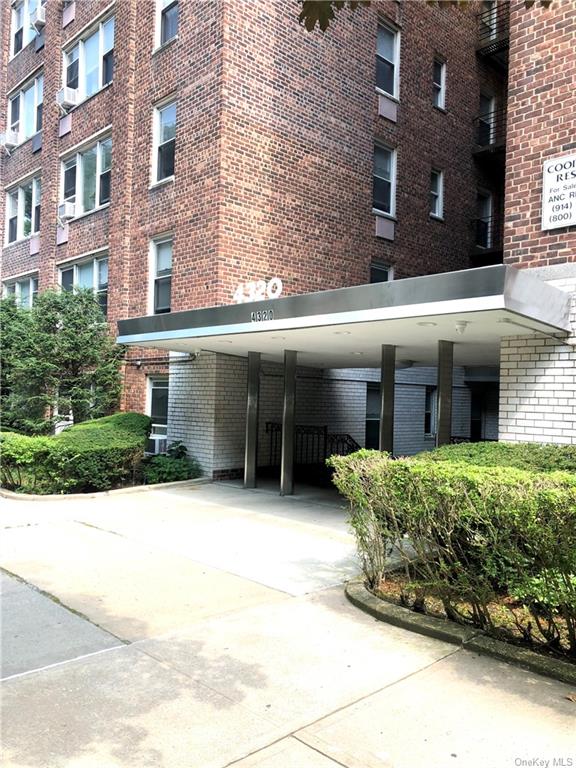 Property for Sale at 4320 Van Cortlandt Park 3H, Bronx, New York - Bedrooms: 2 
Bathrooms: 1 
Rooms: 5  - $245,000