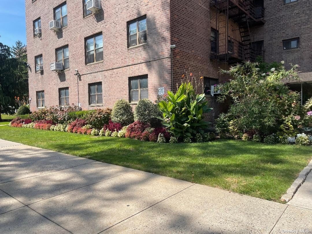 87-40 Franceslewis Boulevard #A-36, Queens Village, New York image 3