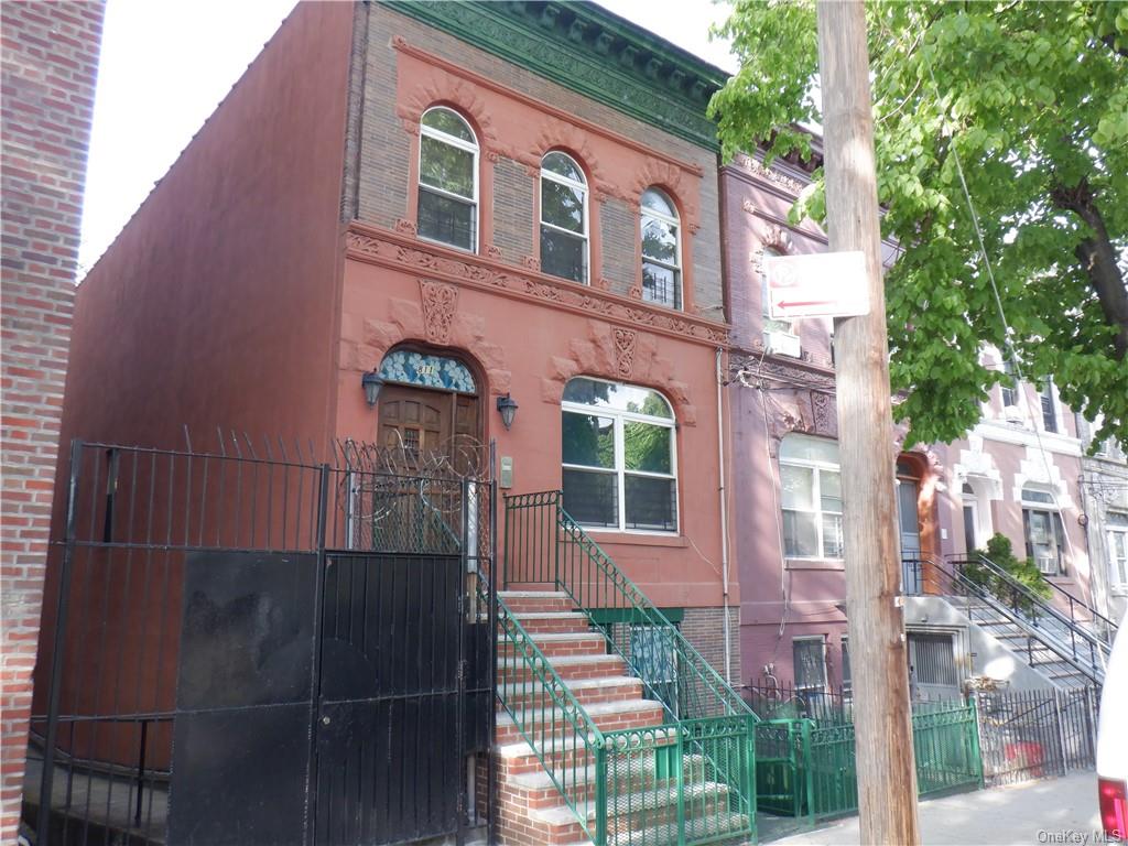 Property for Sale at 811 E 168th Street, Bronx, New York - Bedrooms: 5 
Bathrooms: 3  - $1,500,000