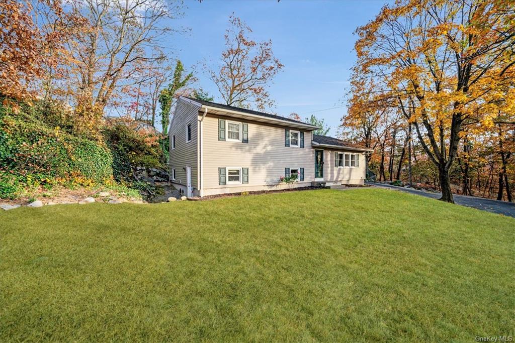 65 Rose Drive, Highland Falls, New York image 3