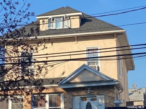 87-21, 167 Street Jamaica Hills NY 11432