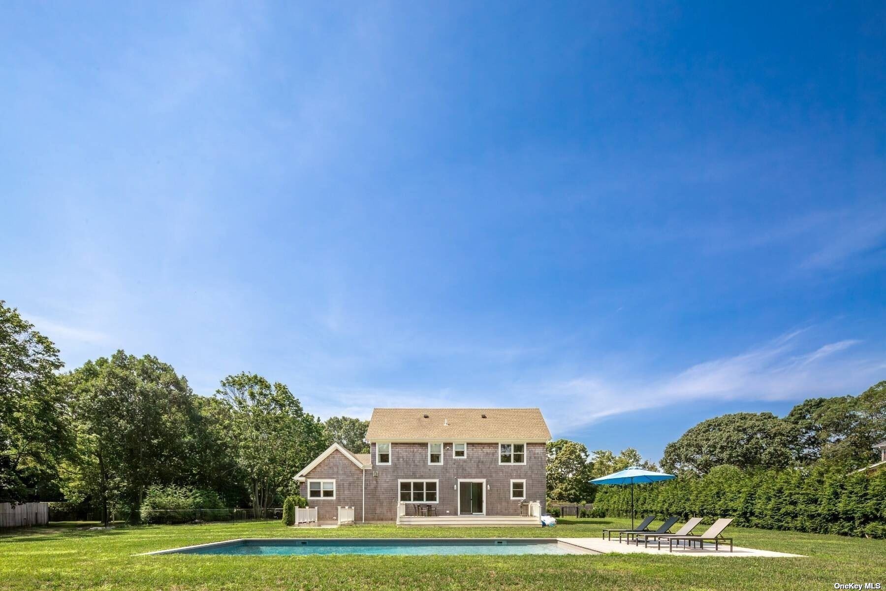 480 Montauk Hwy, East Quogue, New York image 8