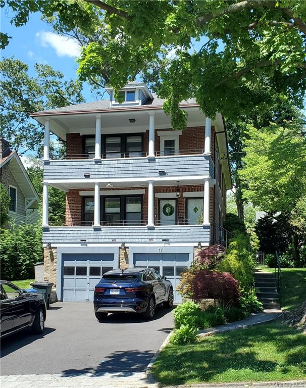 Rental Property at 17 Grand Boulevard, Scarsdale, New York - Bedrooms: 3 
Bathrooms: 2 
Rooms: 6  - $4,500 MO.