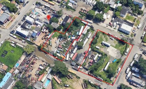133-24/46 Emerald Street Jamaica NY 11414