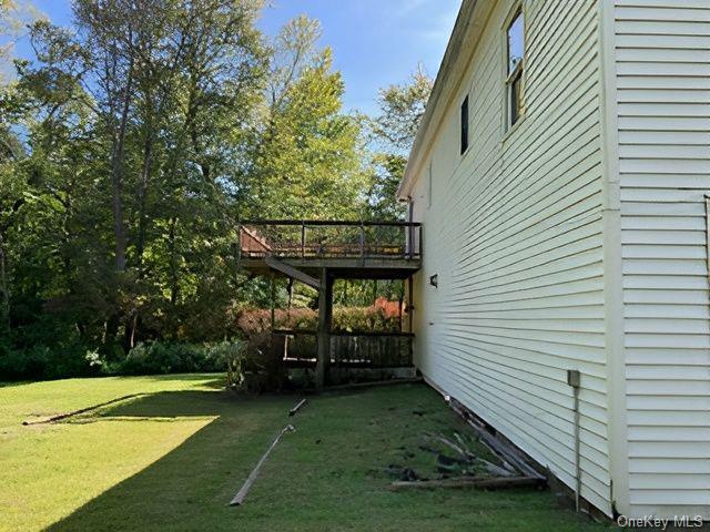 46 Quaker Lane, Hyde Park, New York image 5