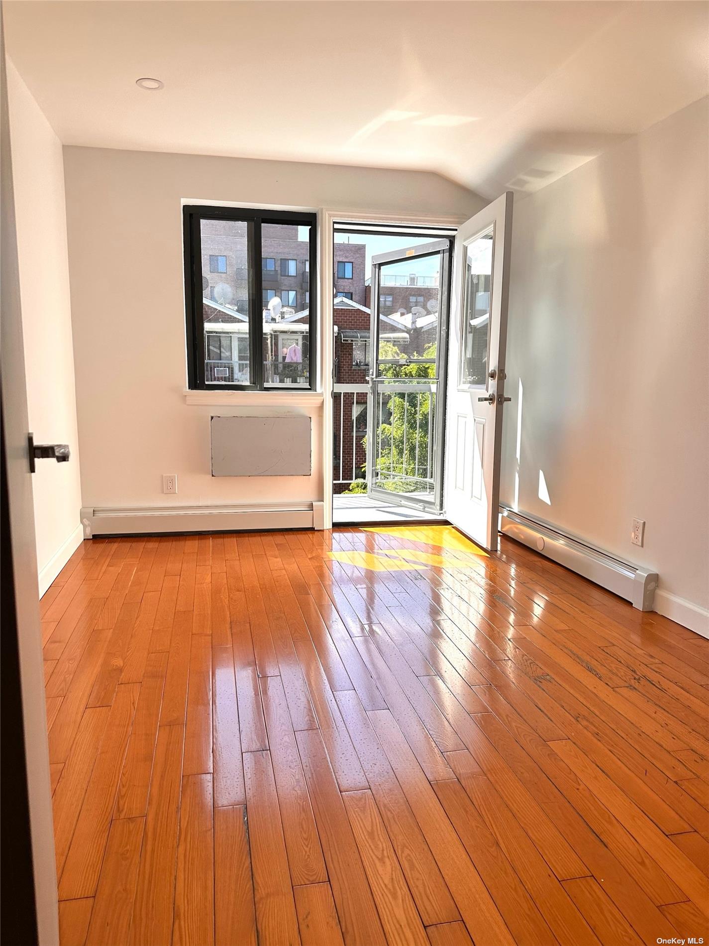 14016 33rd Avenue 104, Flushing, Queens, NY - 3 Bedrooms  
2 Bathrooms  
5 Rooms - 