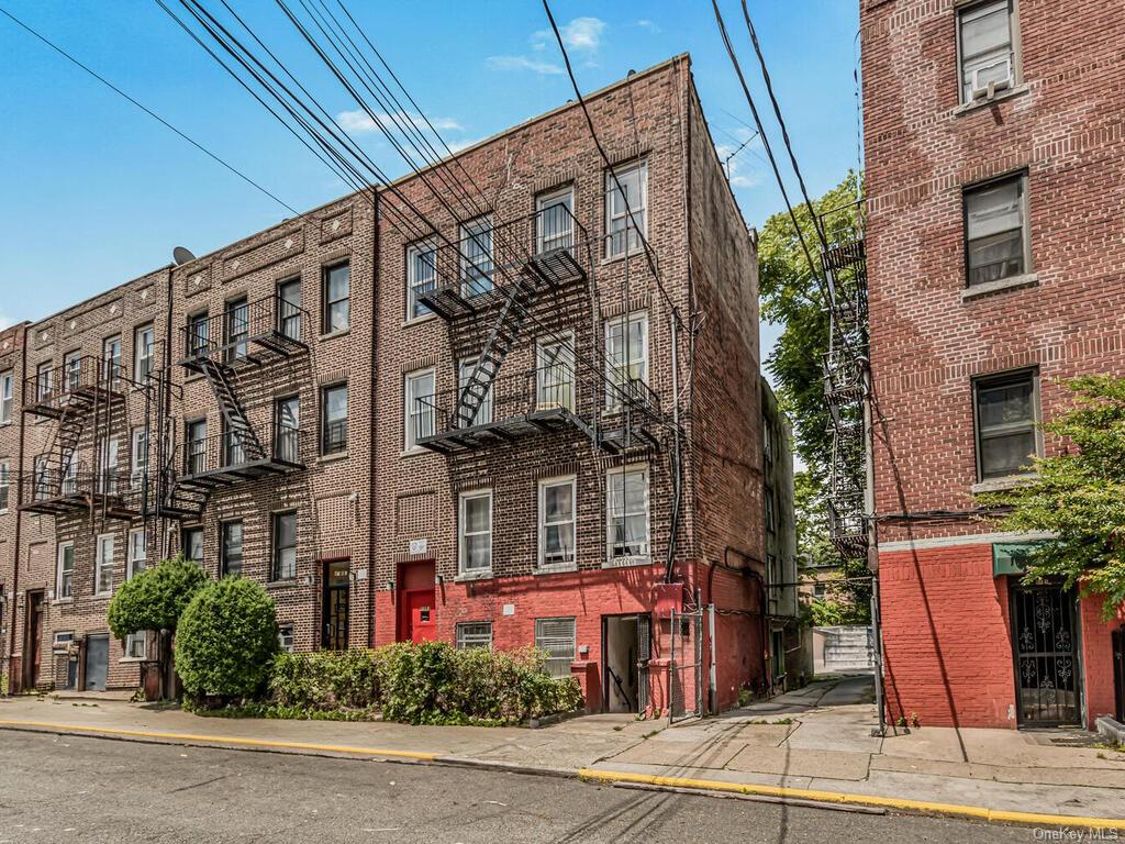 Property for Sale at 4383 Matilda Avenue, Bronx, New York - Bedrooms: 13 
Bathrooms: 7  - $1,650,000