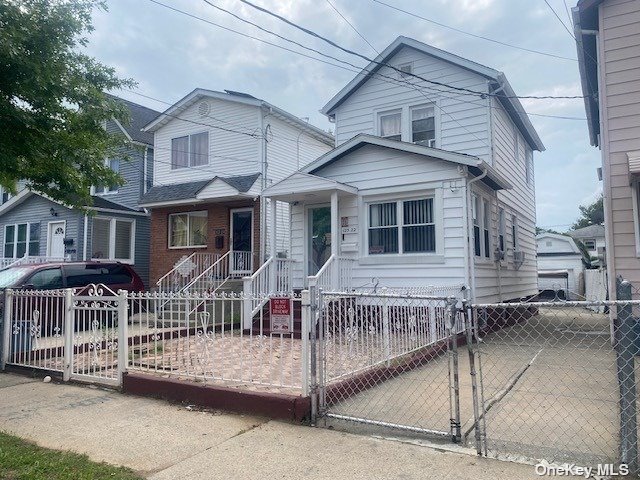 12322 146th Street, Jamaica, Queens, NY - 3 Bedrooms  
2 Bathrooms  
5 Rooms - 