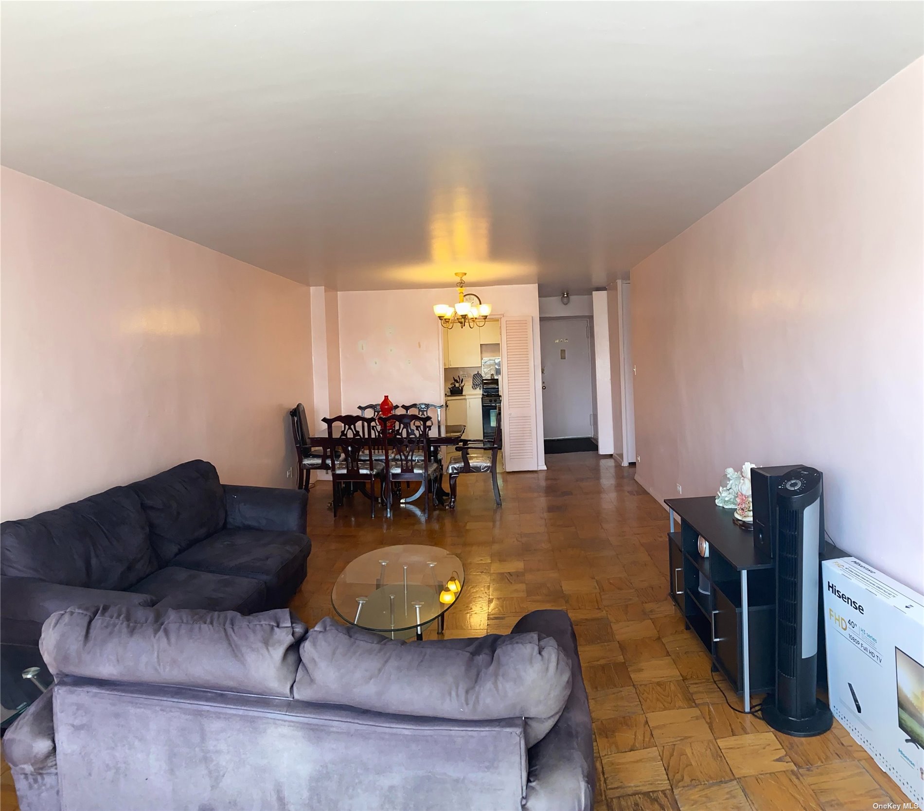 Grand Central Parkway A700, Forest Hills, Queens, NY - 1 Bedrooms  
1 Bathrooms  
3 Rooms - 