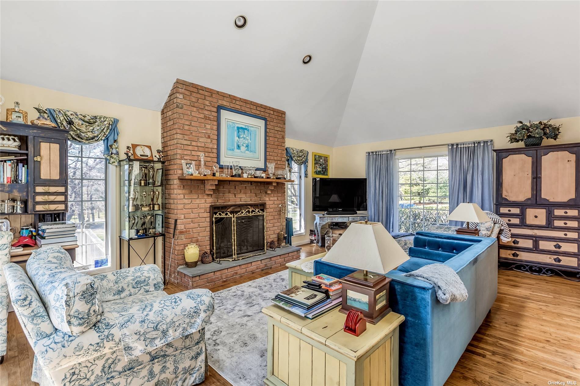 3 Pine Grove Court