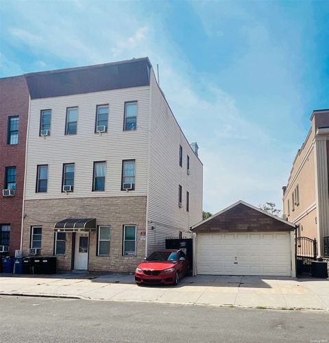 23-58 38th Street Long Island City NY 11105