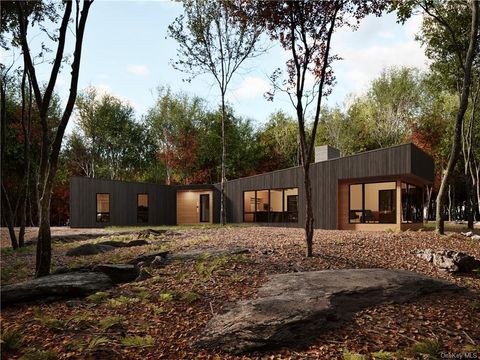 Homes For Sale - 40 Lakeside Drive<br/> Dutchess County, Rhinebeck, NY 12572