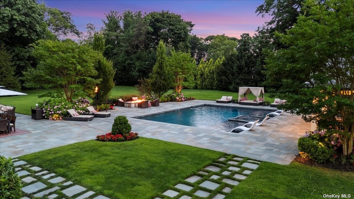 Lloyd Harbor, New York 11743, United States, 5 Bedrooms Bedrooms, ,8 BathroomsBathrooms,Residential,Pending,29456