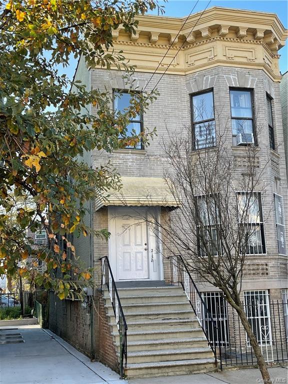 Property for Sale at 2138 Gleason Avenue, Bronx, New York - Bedrooms: 8 
Bathrooms: 3  - $1,100,000