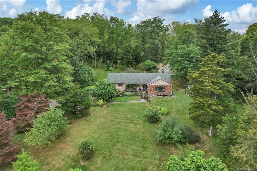 24 Durland Drive, Chesterfield, New York image 2