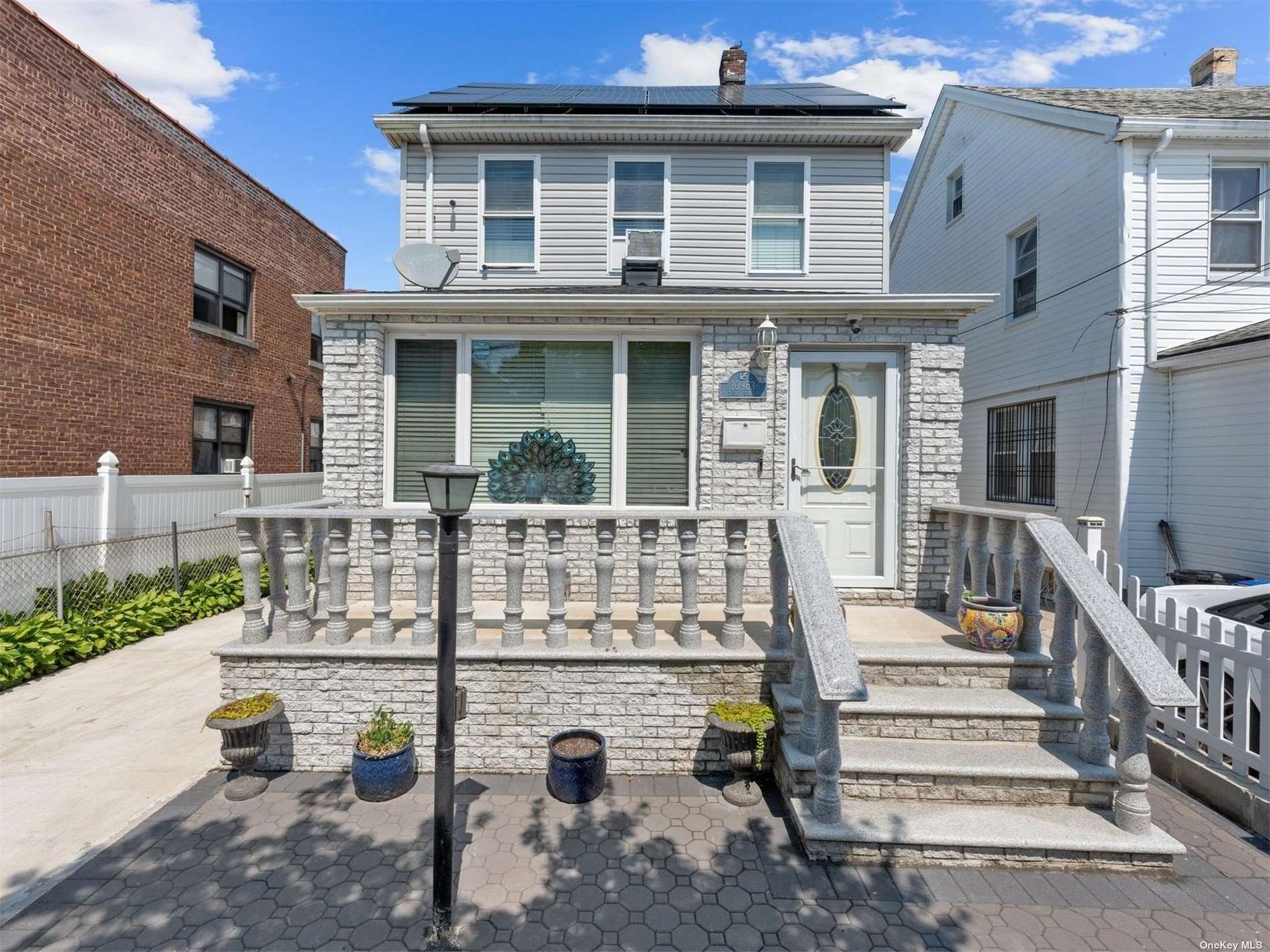 Property for Sale at 10963 203rd Street, Saint Albans, Queens, NY - Bedrooms: 3 
Bathrooms: 2 
Rooms: 9  - $748,900