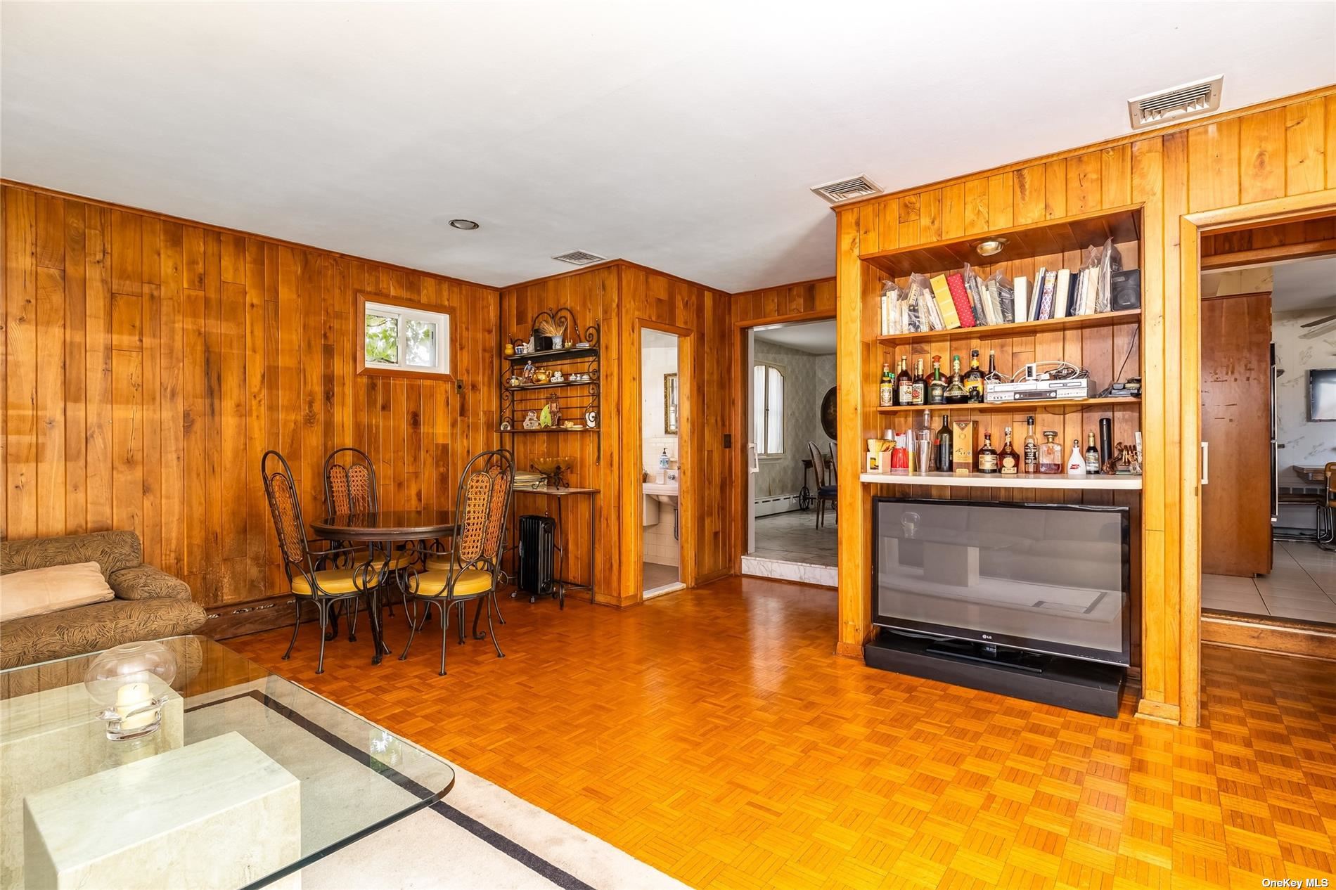 189 Blackheath Road, Lido Beach, New York image 11