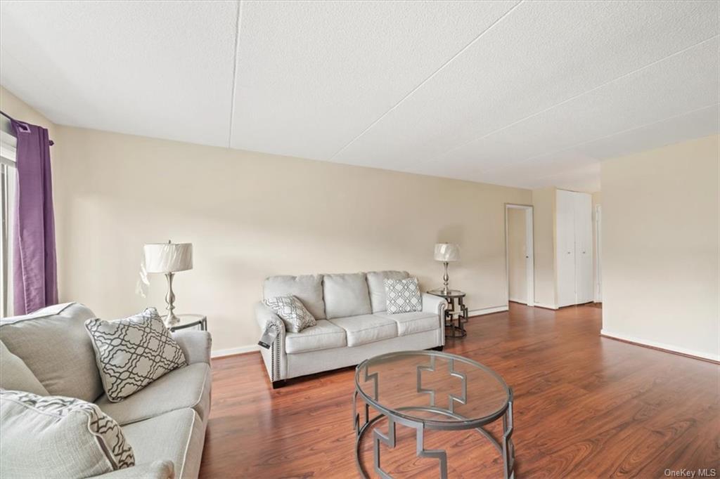 100 High Point Drive #508, Hartsdale, New York image 9