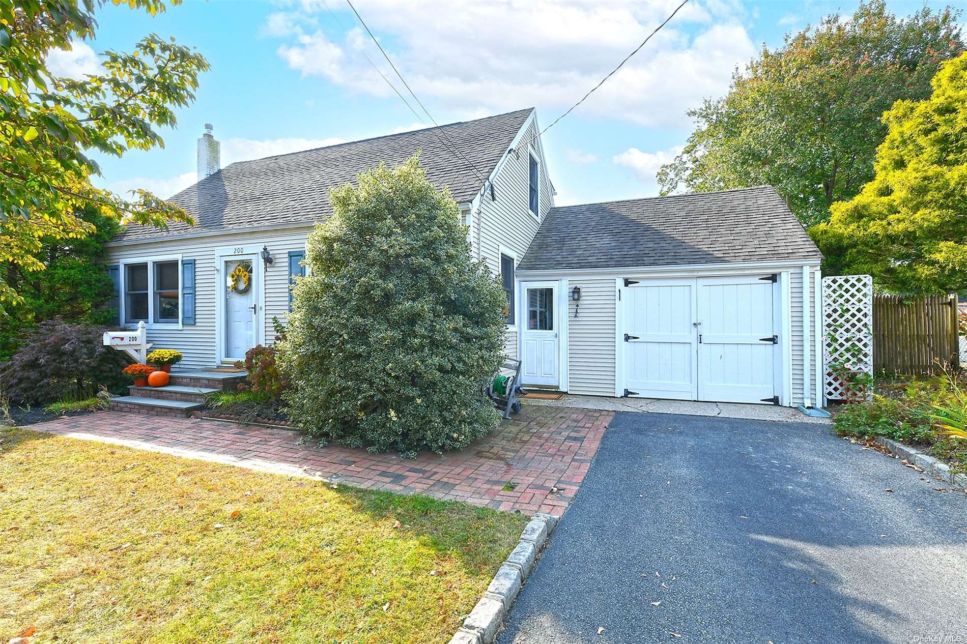 200 New York Ave Avenue, Smithtown, New York image 3