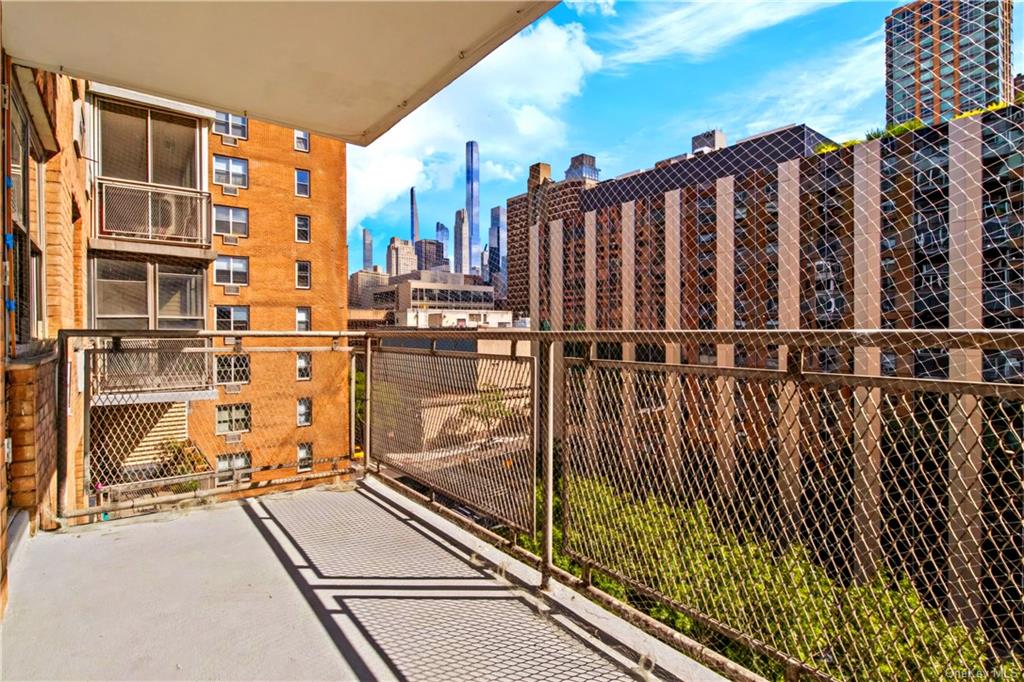 303 W 66th Street #8JW, New York (Manhattan), New York image 3